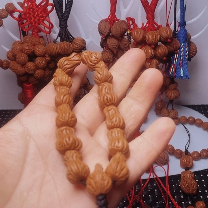 吊坠桃核龙纹桃枭