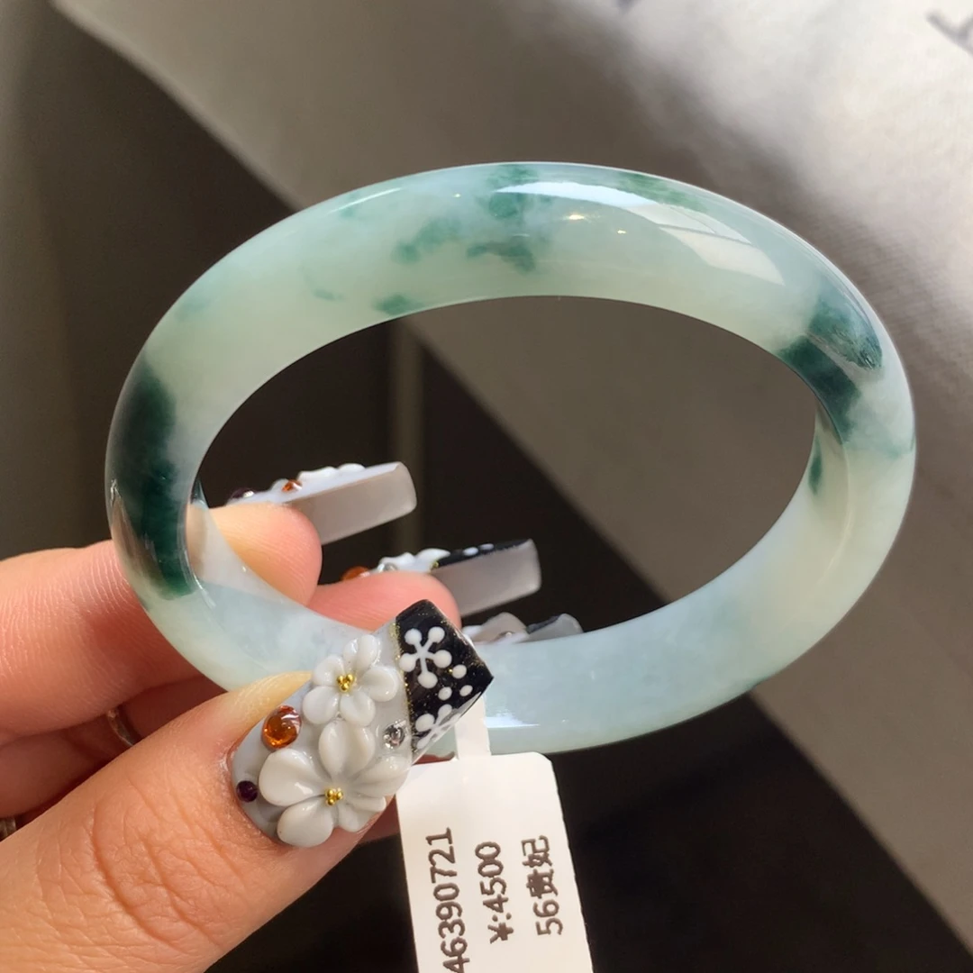 翡翠手镯未镶嵌回流）糯化飘花贵妃，实价5250