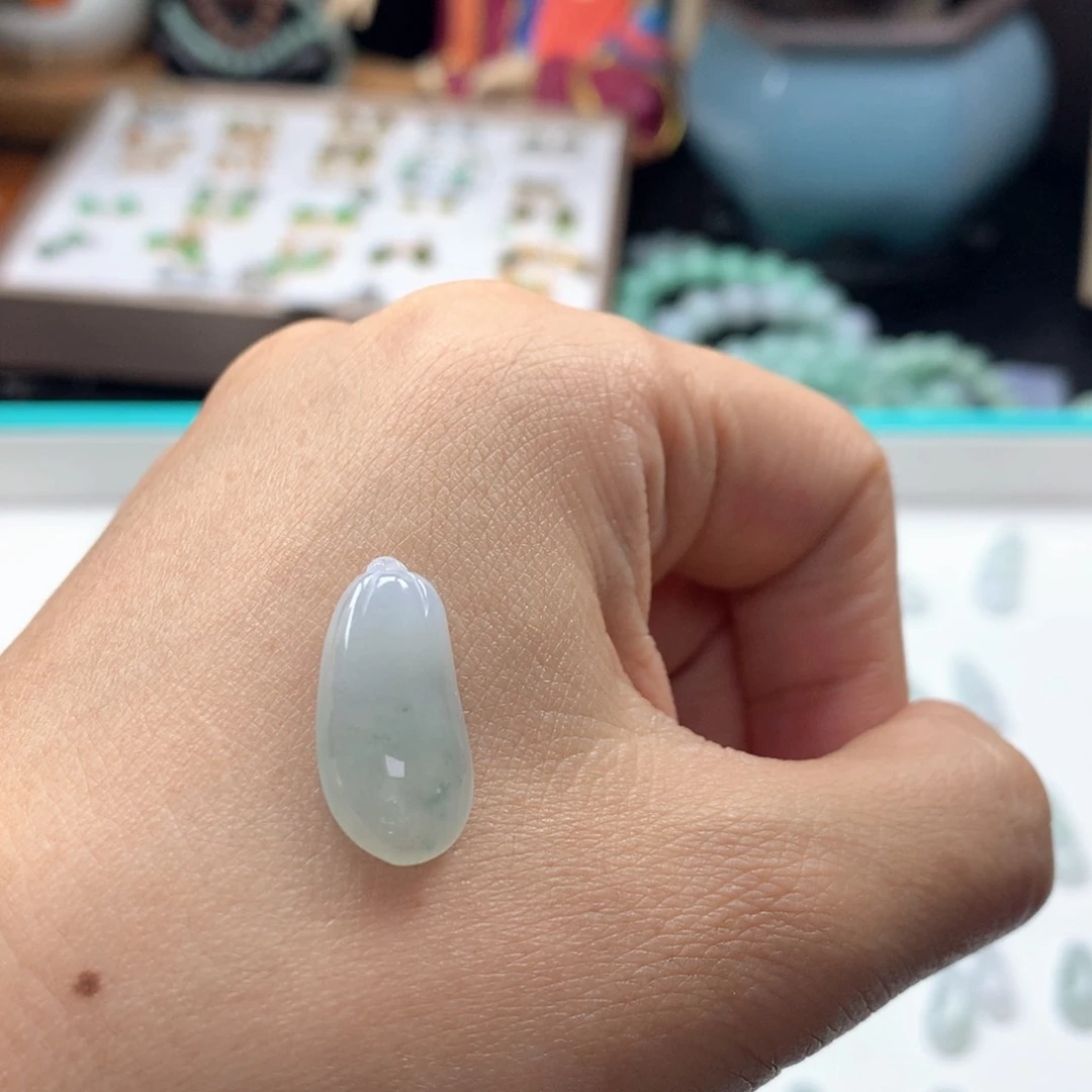 颈饰未镶嵌翡翠111