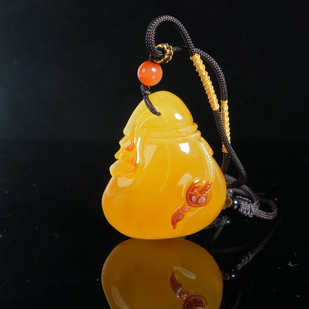DY-M2068 满蜜鸡油黄代代有钱吊坠 35.26g