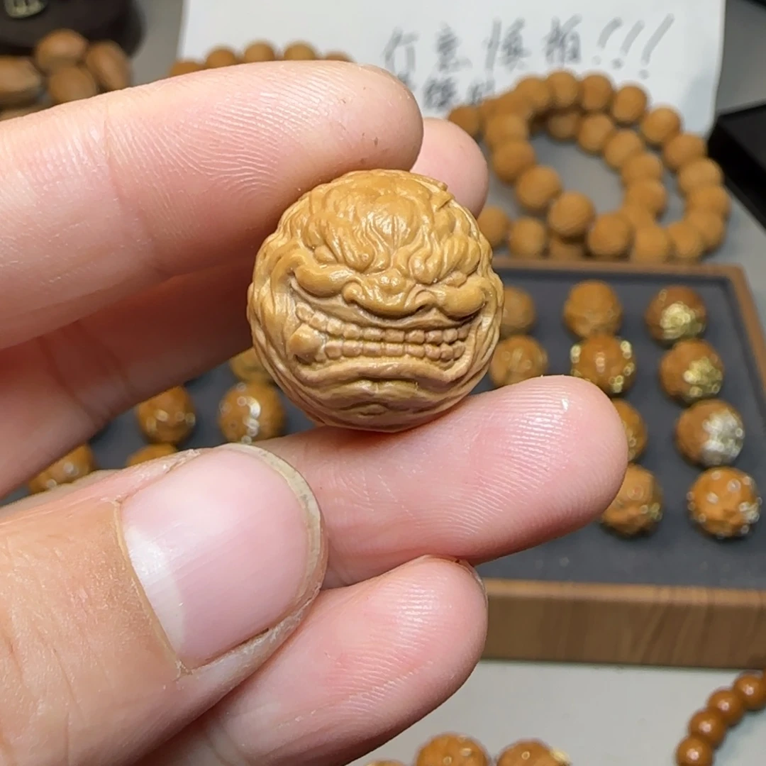 猴头核桃吊坠歪孔19.8