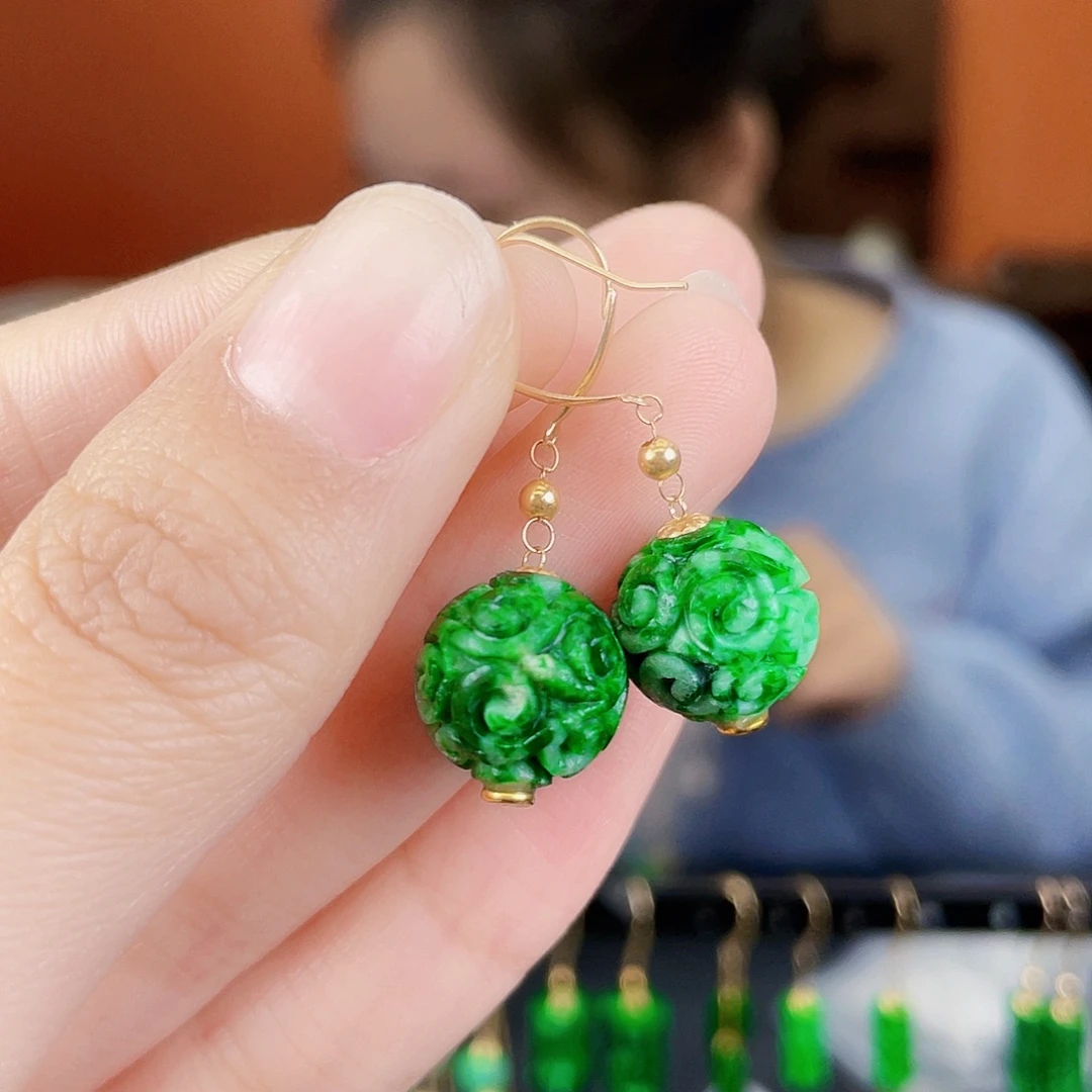 翡翠18K金镶嵌耳饰
