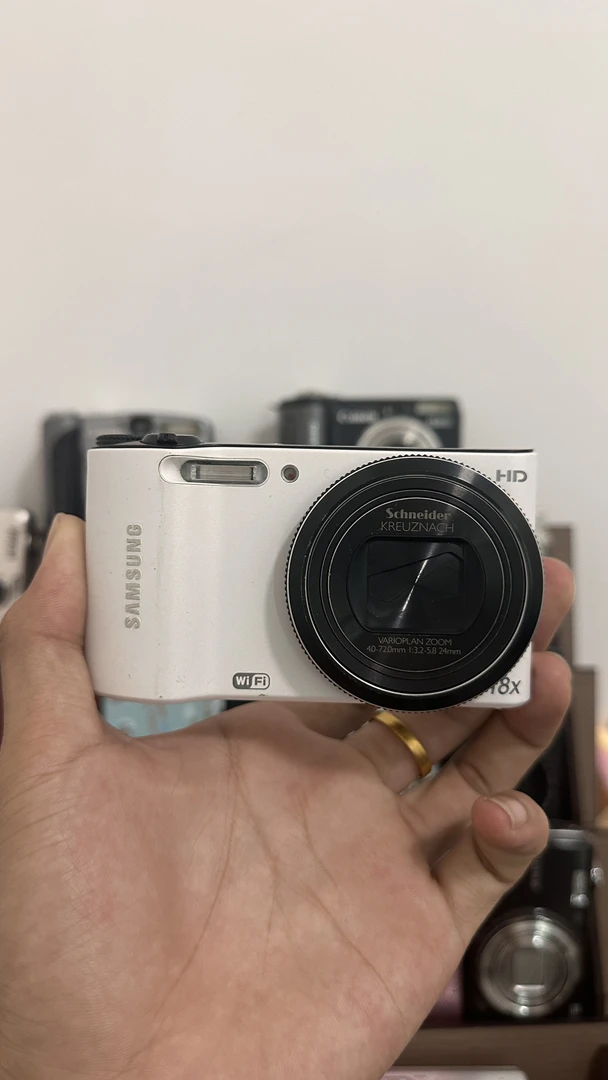 9新 Samsung/三星 wb150f，奶白色，功能正常，带WiFi，有美颜功能