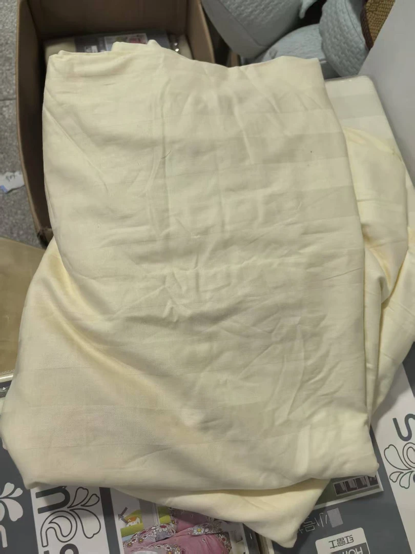 《厚广家》3楼152×218浅黄色条纹全棉贡缎被套 发1个