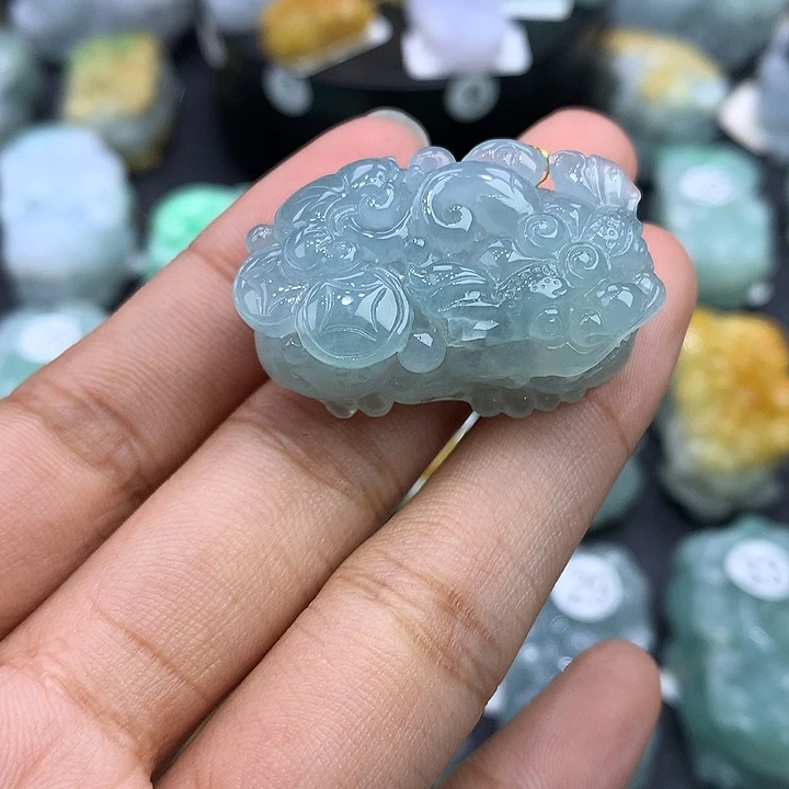 翡翠未镶嵌颈饰天然缅甸翡翠