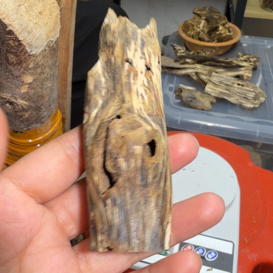 白奇沉香块料沉香