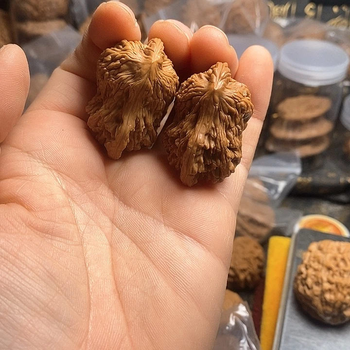 桃核吊坠麦穗鸳鸯