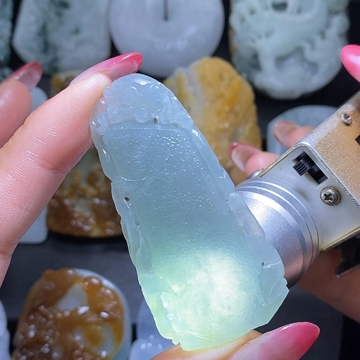 定制翡翠未镶嵌翡翠