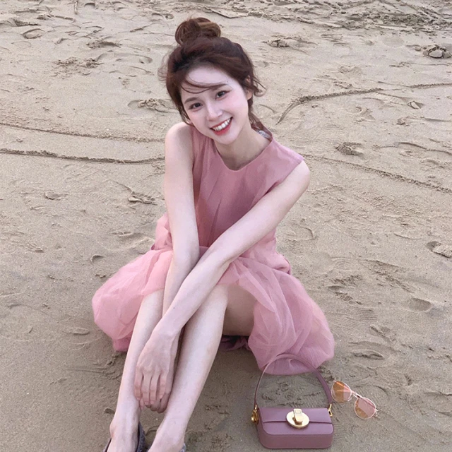 粉色气质洋气遮肚海边度假宽松连衣裙FM2306 010702