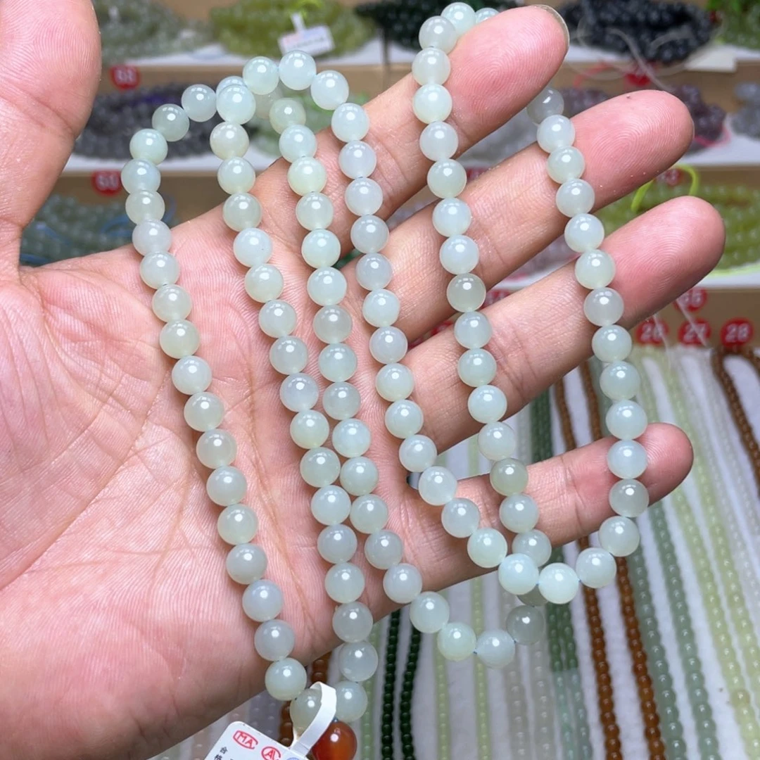 和田玉未镶嵌颈饰7m m