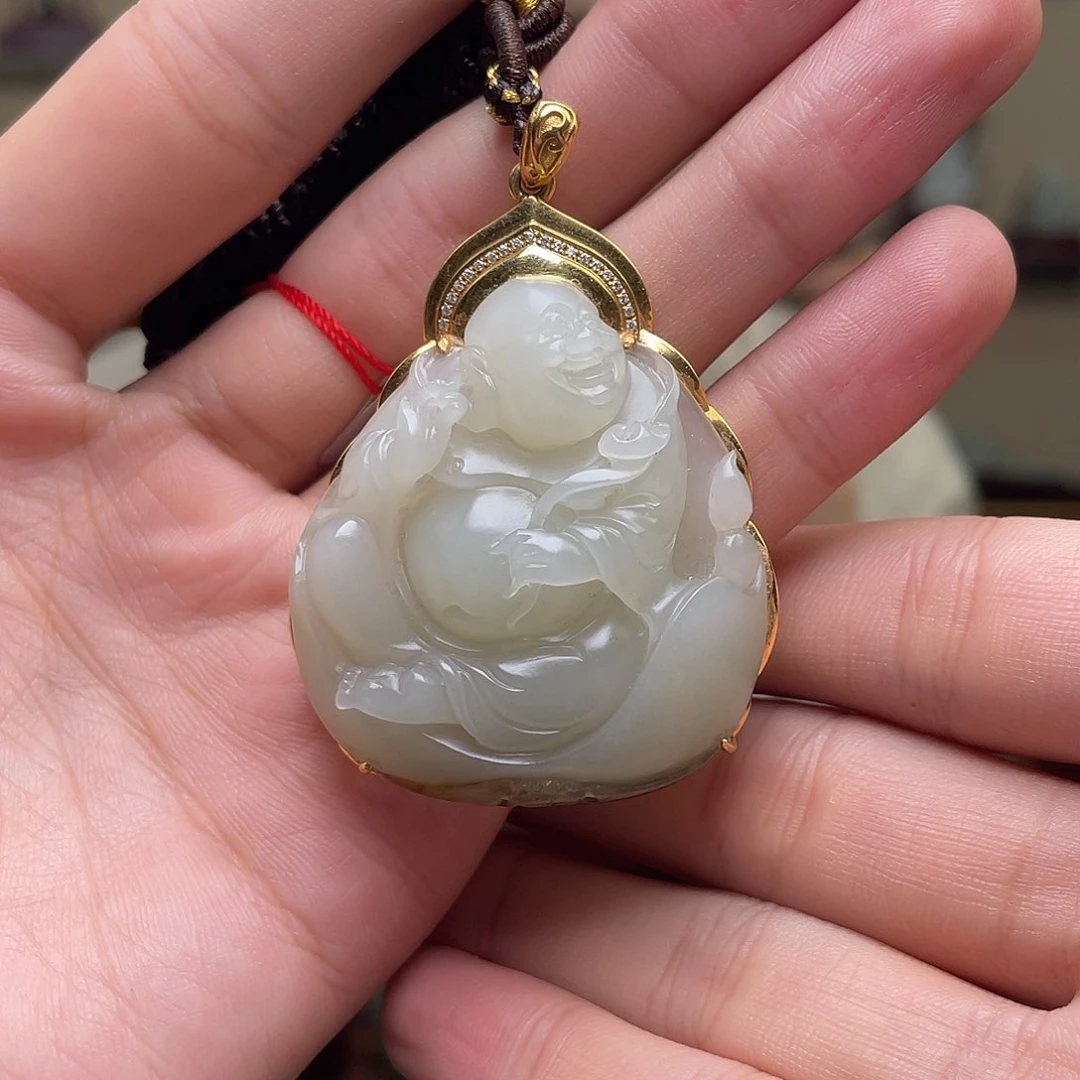 未镶嵌和田玉摆件