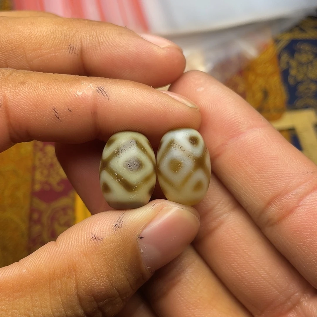 人***生泥塑藏传佛教文化研究