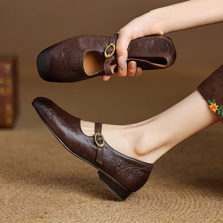 法式复古低跟小皮鞋女2025新款真皮圆头浅口单鞋一字带玛丽珍鞋女
