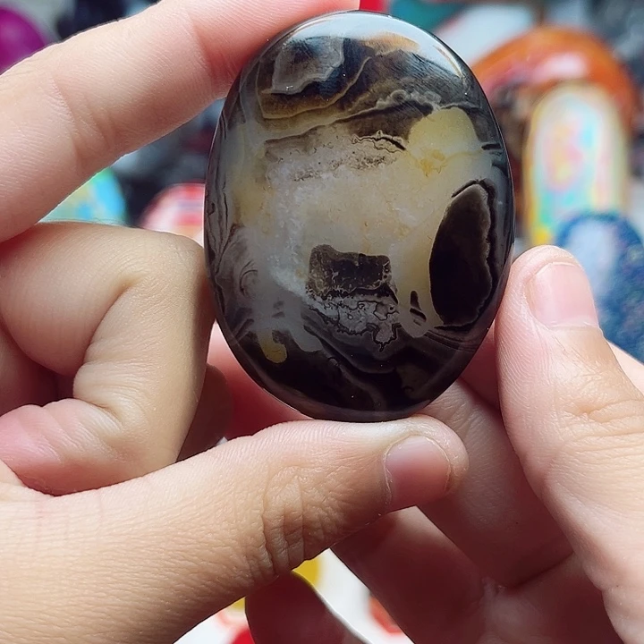 玛瑙/玉髓未镶嵌耳环