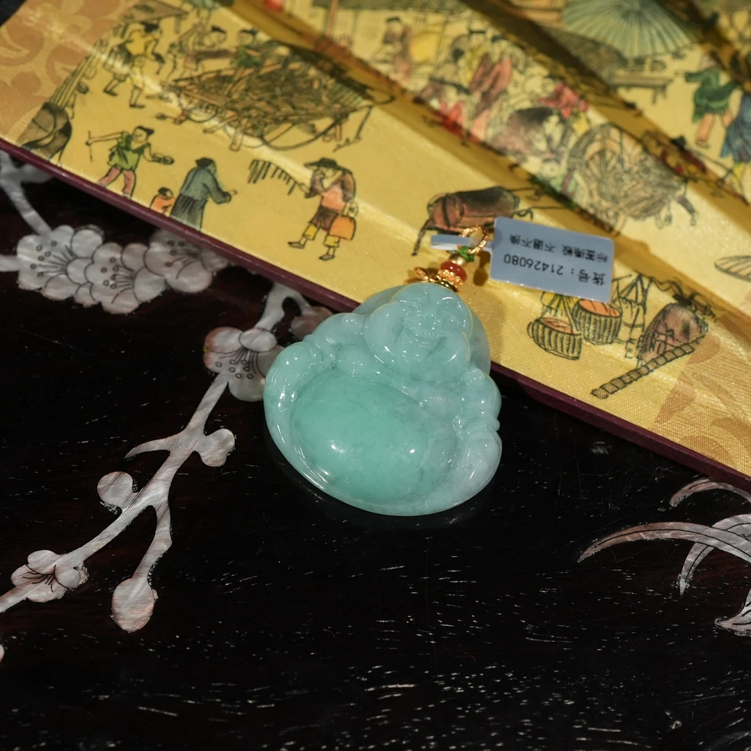 2.9香港王老板-翡翠吊坠4e69