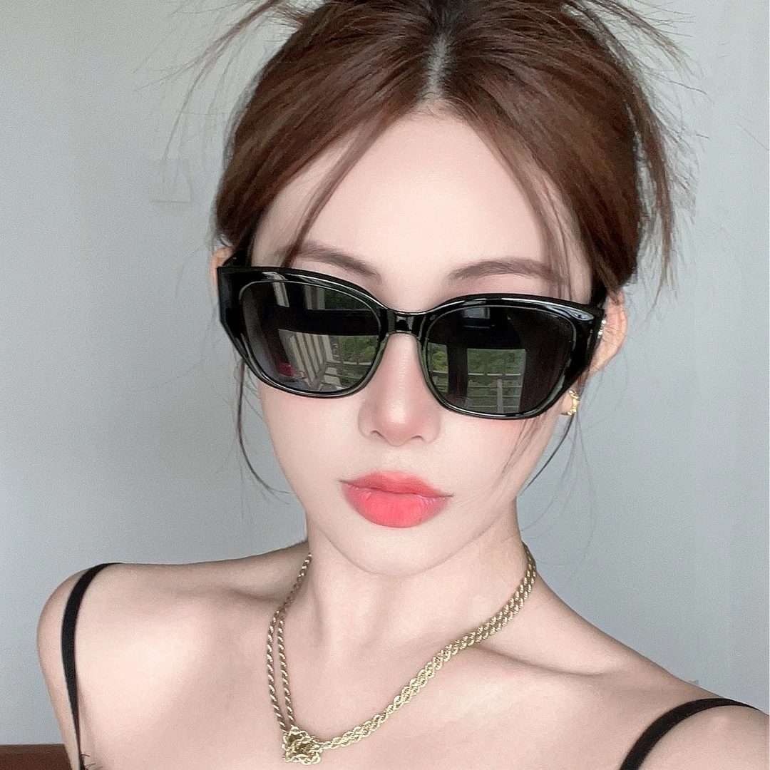 2025新款韩版大框方形方圆脸显脸小遮阳墨镜女款潮高级感太阳眼镜