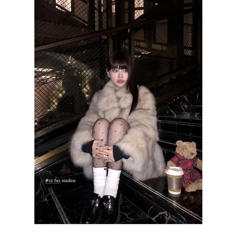 CC皮草 “闪光少女” 狐狸毛外套秋冬保暖气质毛皮草秋冬上衣