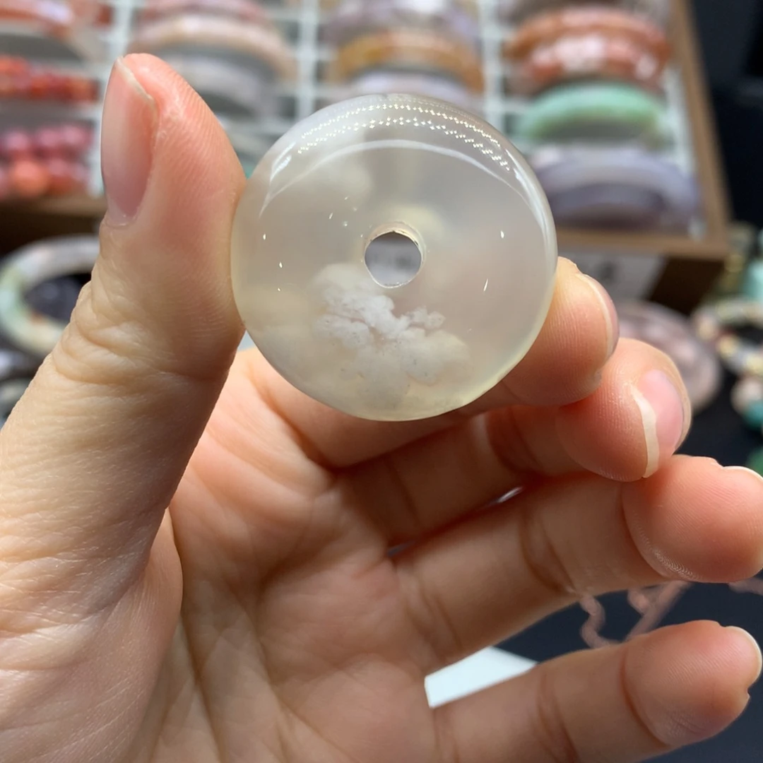 【闪购商品】玛瑙/玉髓颈饰未镶嵌你**亮