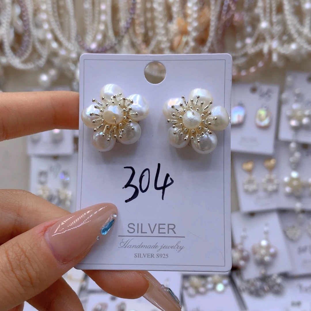 银S925镶嵌淡水珍珠耳饰