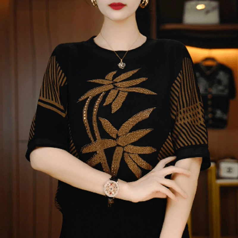 碎花圆领短袖t恤女2025夏季最快时尚减龄显瘦设计感印花气质上衣