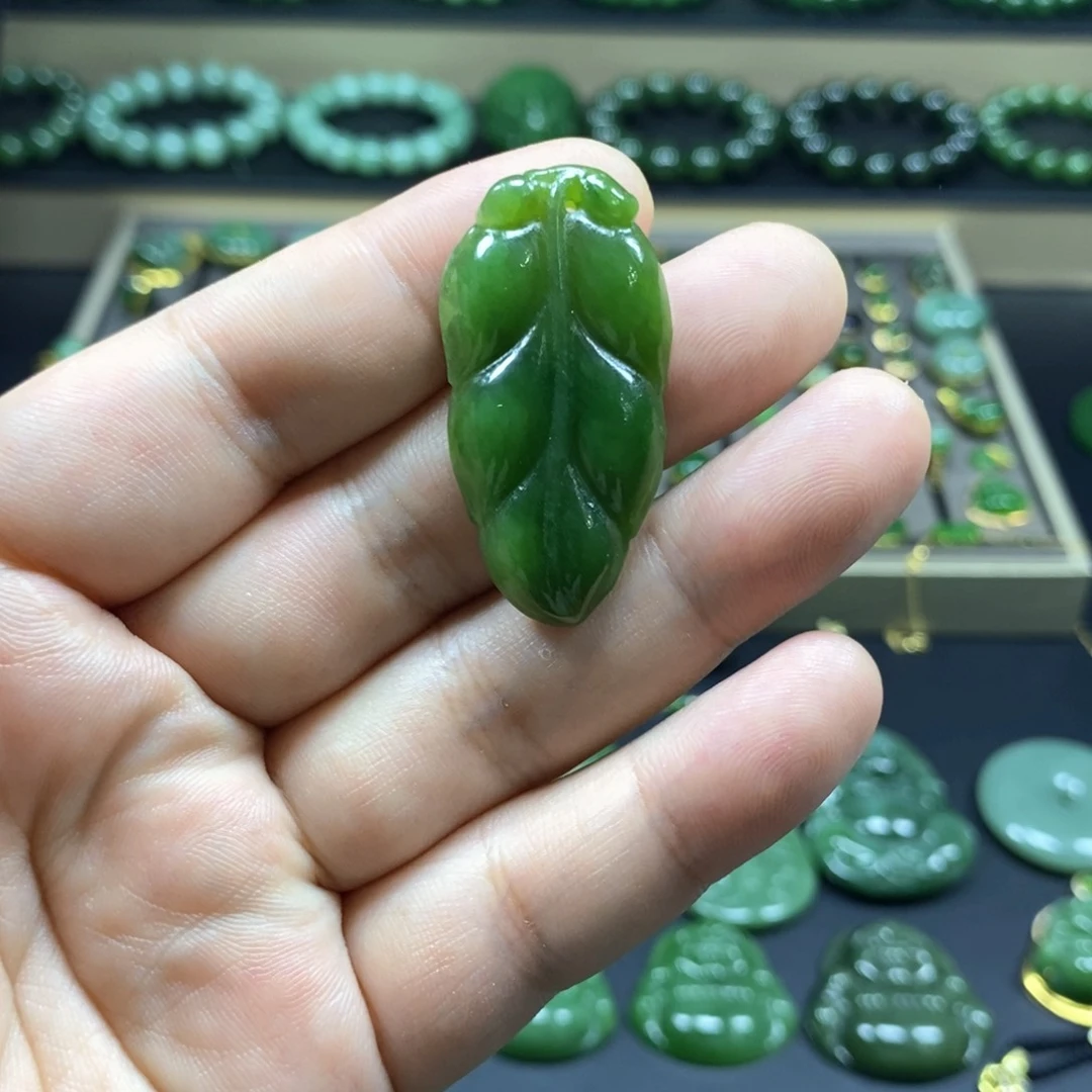 吊坠(不含链)未镶嵌和田玉（碧玉）