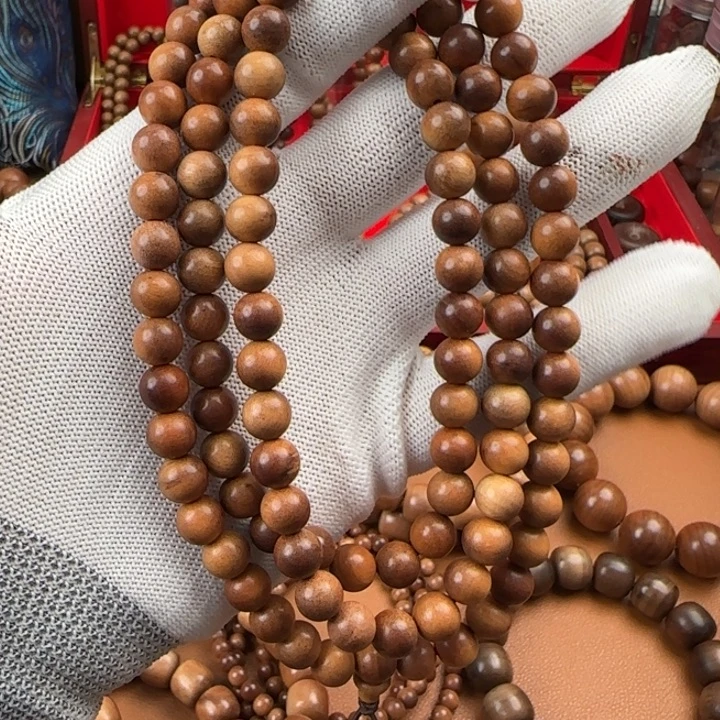 檀香木0.8圆珠 多圈 108