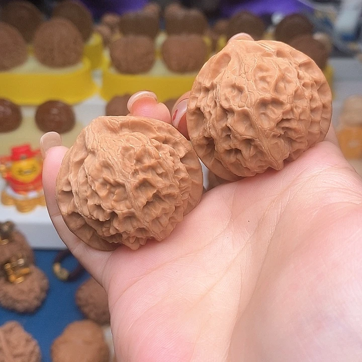 大***包吊坠文玩核桃宫灯41