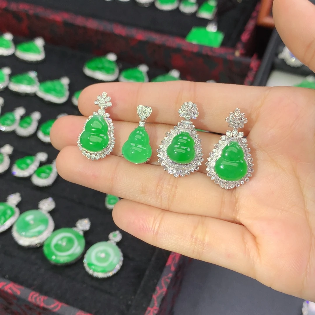 翡翠18K金镶嵌吊坠(不含链)6980-9980