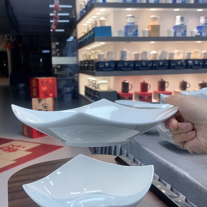 45%以上骨粉骨瓷2个8翘脚盘