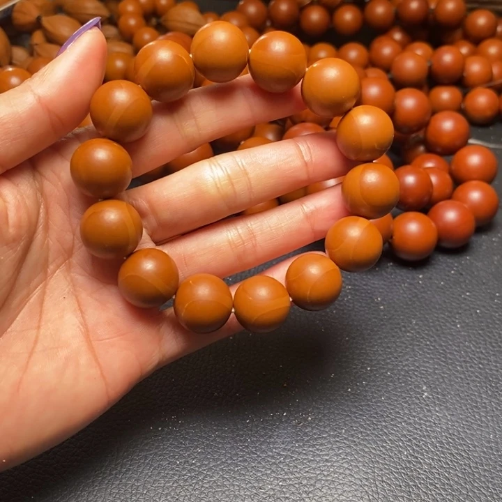 吊坠橄榄核1.6尺寸铁核小孔光珠全品