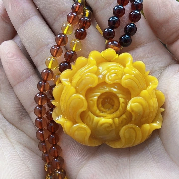 琥珀未镶嵌颈饰吊坠