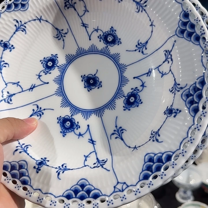 瓷片俩个八寸深盘