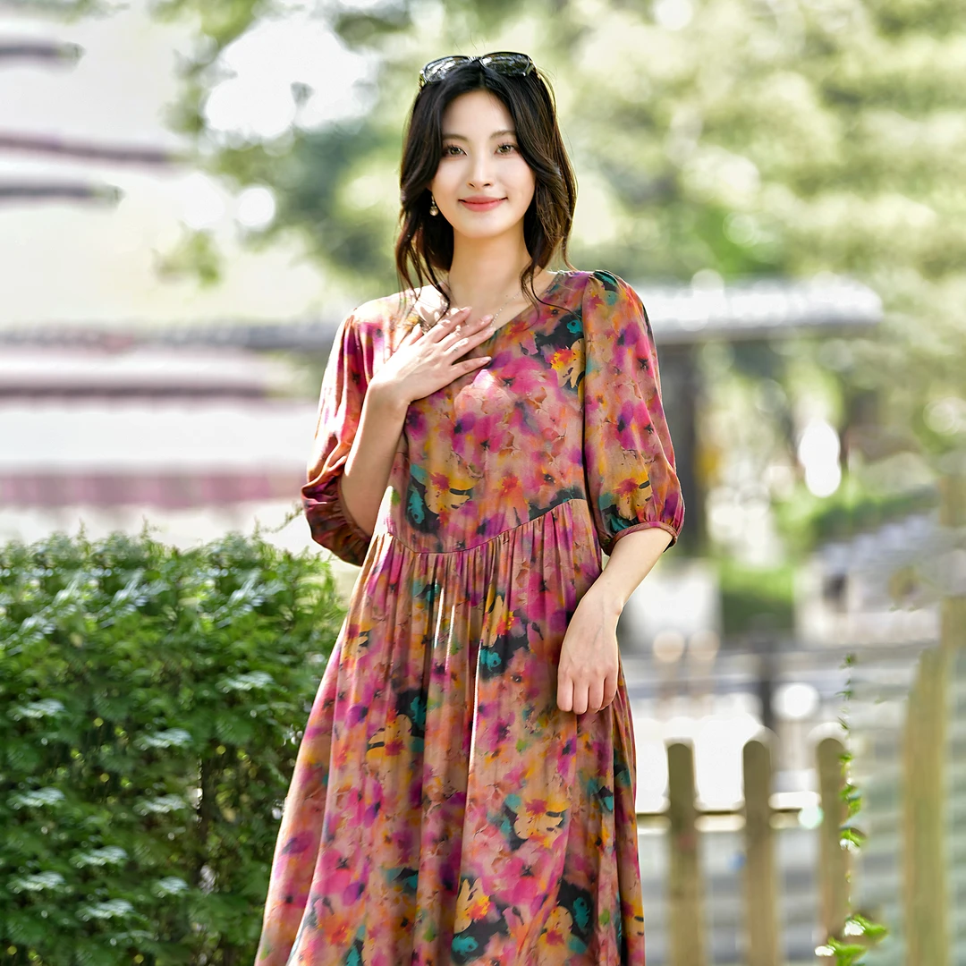 2025夏季新款棉绸连衣裙女中长款宽松大码时尚休闲旅游度假裙子