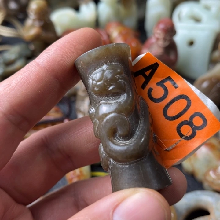 和田玉颈饰未镶嵌用****三