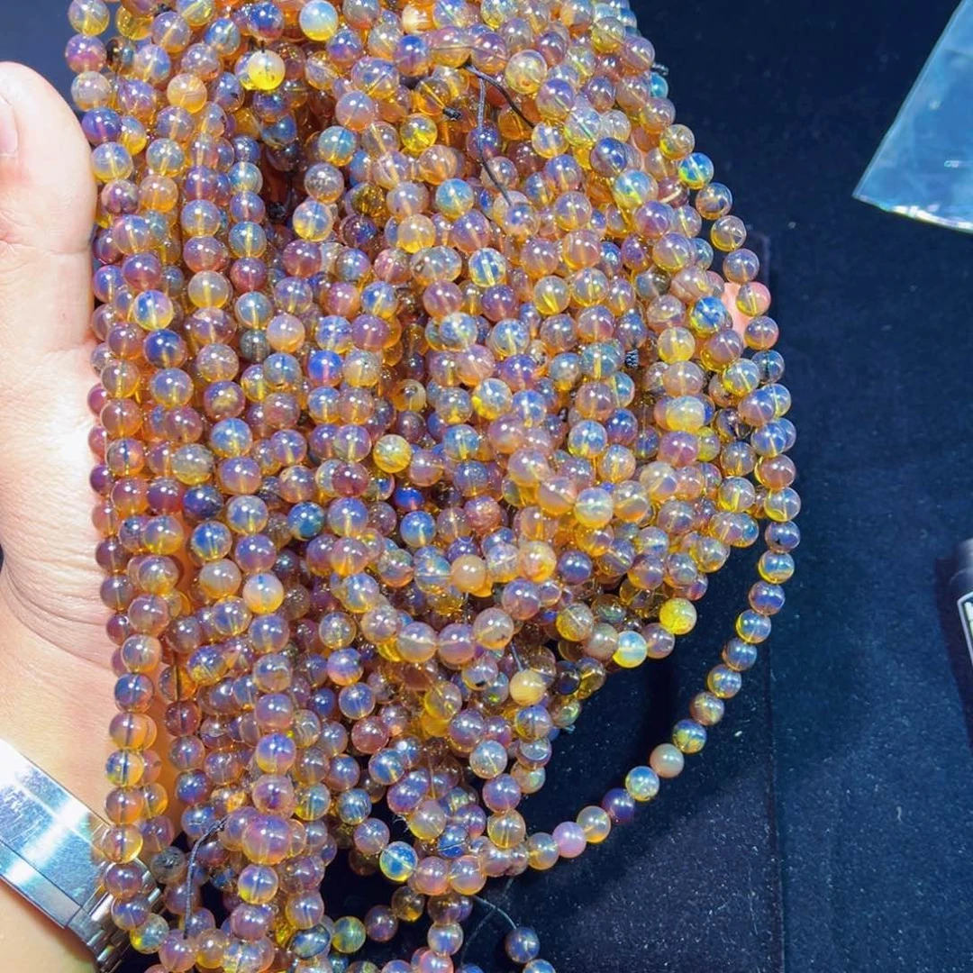 琥珀裸石未镶嵌缅甸琥珀多样性发货其中一件