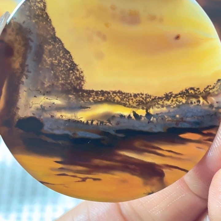 停***养玛瑙/玉髓合金颈饰