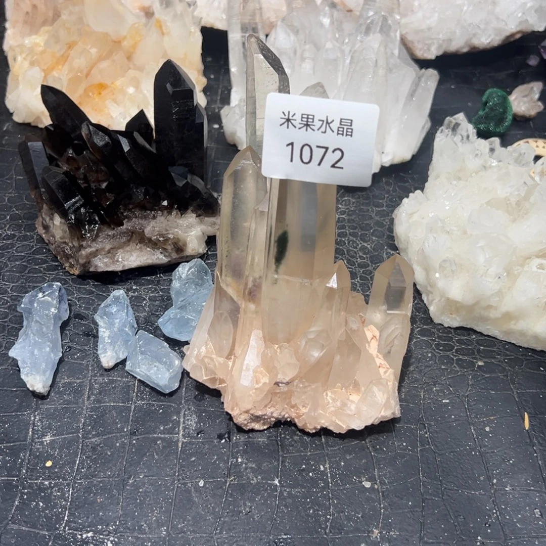 ****姐珠宝半成品未镶嵌水晶