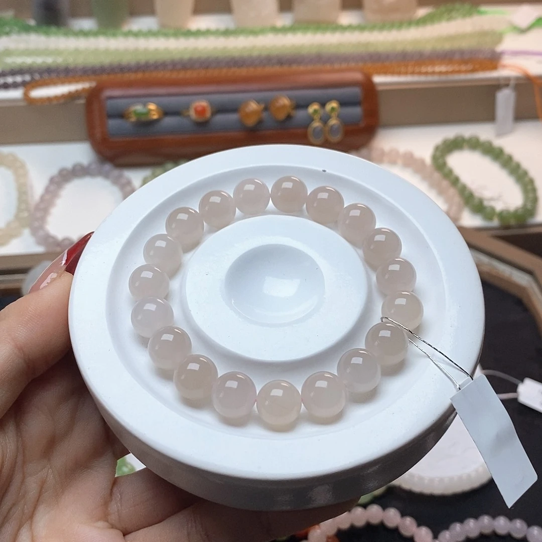 和田玉手链未镶嵌熟粉卡十包容串