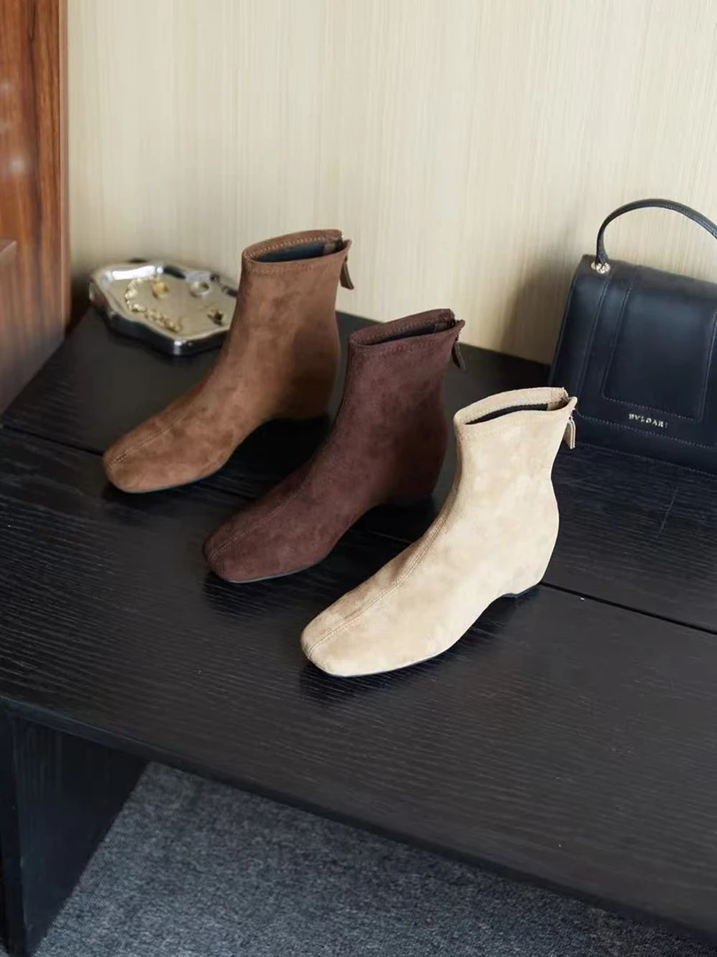 内增高复古棕色马丁靴女鞋2025新款方头瘦瘦法式小短靴春秋单靴子