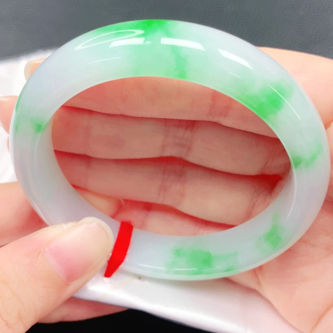 翡翠未镶嵌手镯53圈