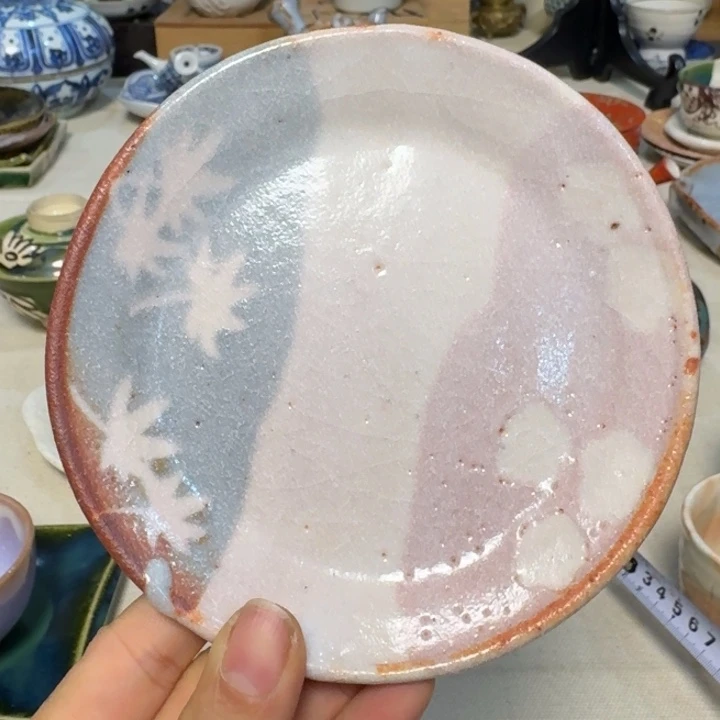 盘子里有肉吃吗你