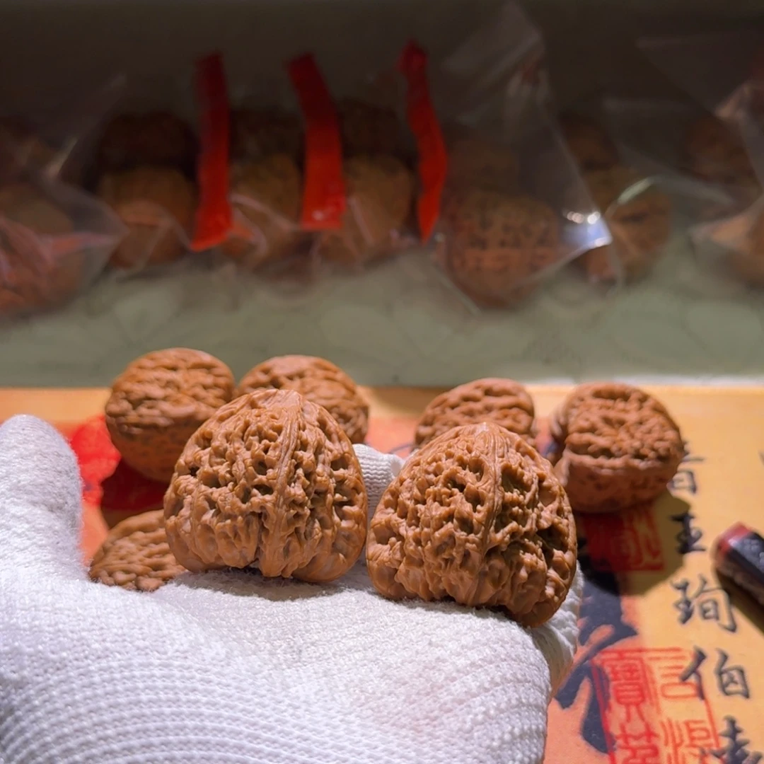 我***-文玩核桃吊坠42南疆石