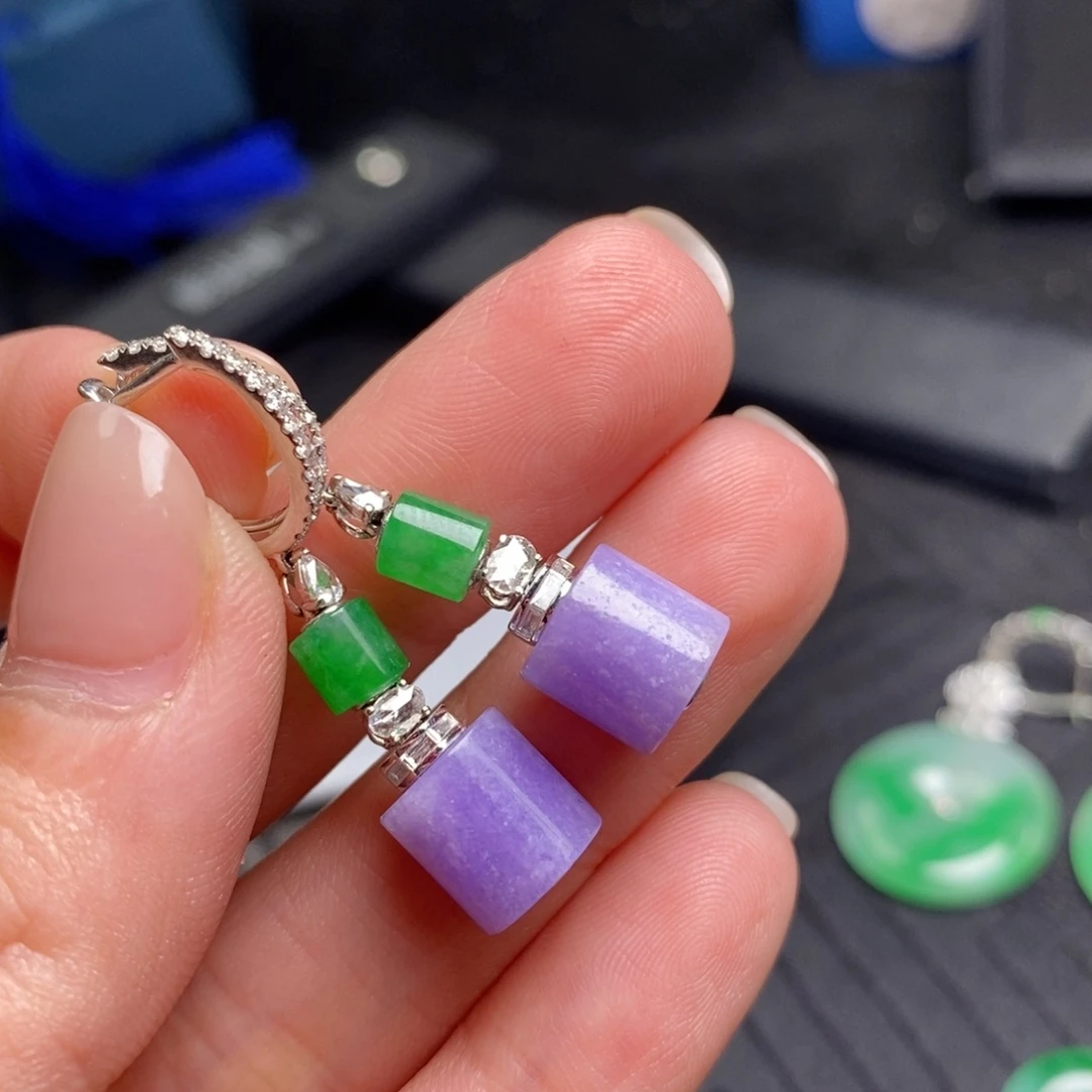 翡翠18K金镶嵌耳饰妖紫耳扣