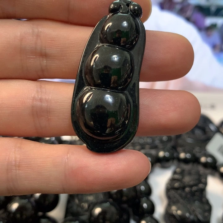 翡翠未镶嵌吊坠(不含链)17