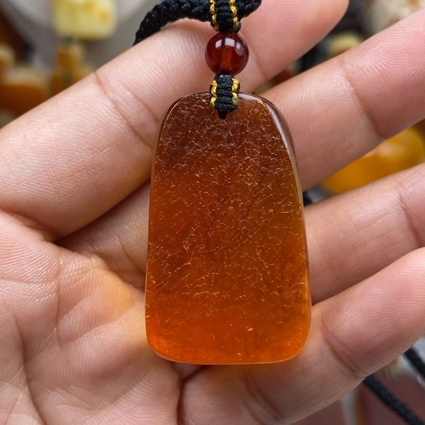 【闪购商品】琥珀颈饰未镶嵌