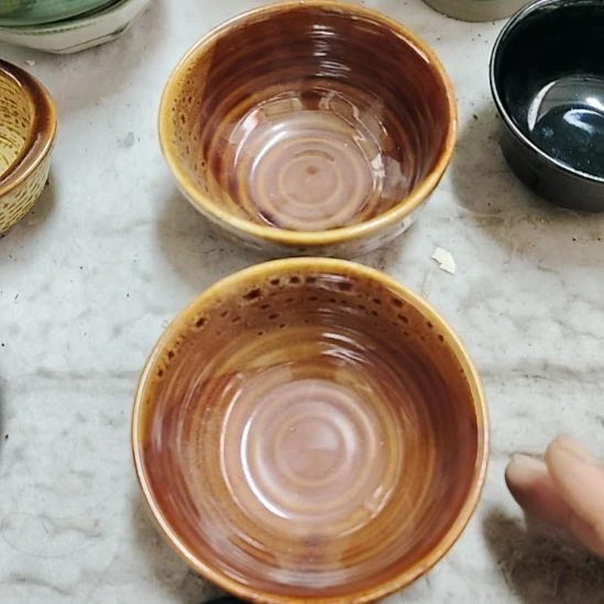 瓷片五厂，七厂各种摆件，瓷片，均有瑕疵！