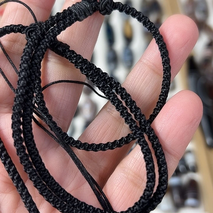 瞳***。玛瑙/玉髓未镶嵌颈饰