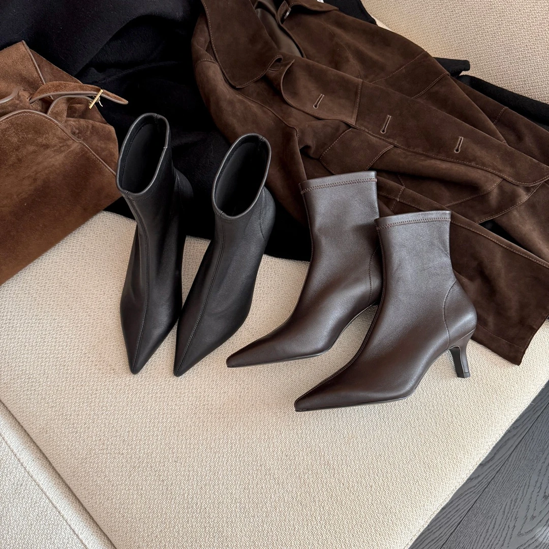 superqueen  25年新款 尖头优雅细跟短靴女羊皮弹力瘦瘦靴