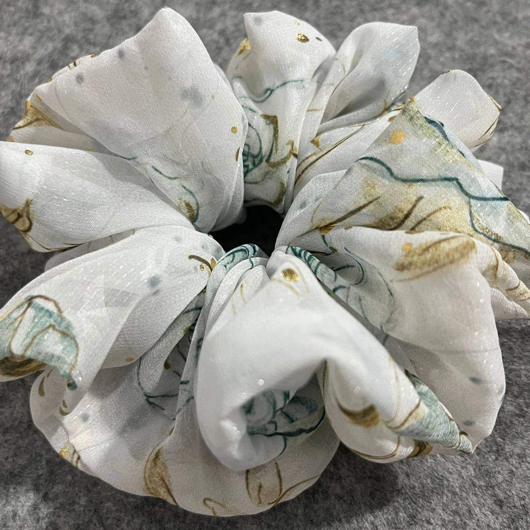 低丸子头发饰小清新大肠发圈2025新款侧马尾皮筋发绳晕染轻奢时尚