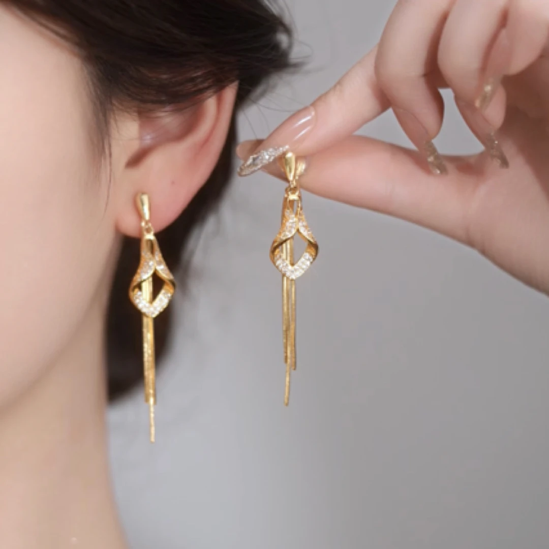 铜合金耳饰 金色流苏气质百搭修饰脸型